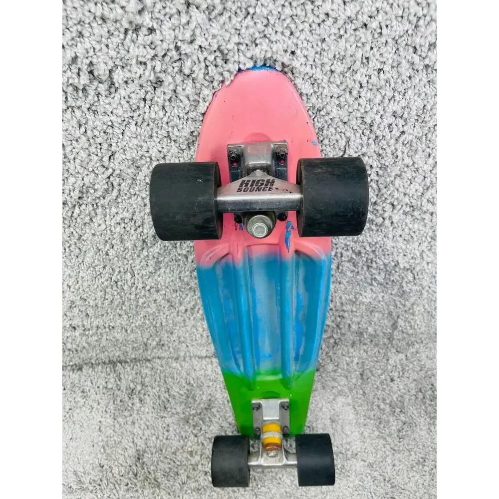 High Bounce Multicolor Colorblock 22in Skateboard Retro Mini Cruiser For Kids